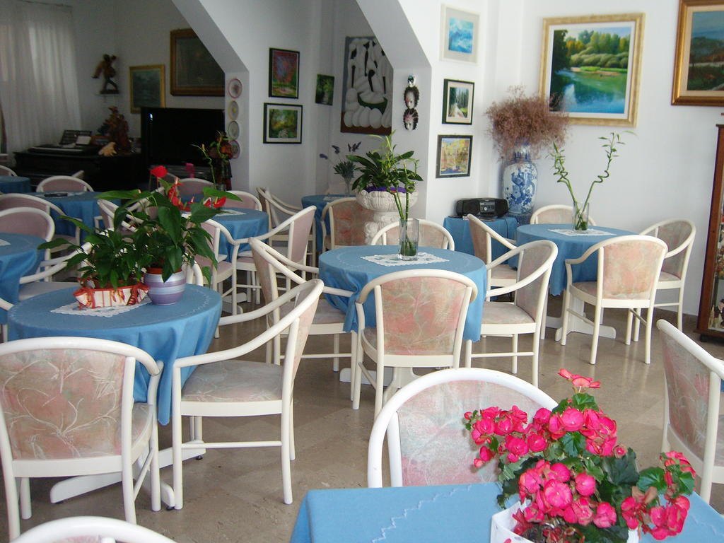 Hotel Villa Carla กราโด ภายนอก รูปภาพ