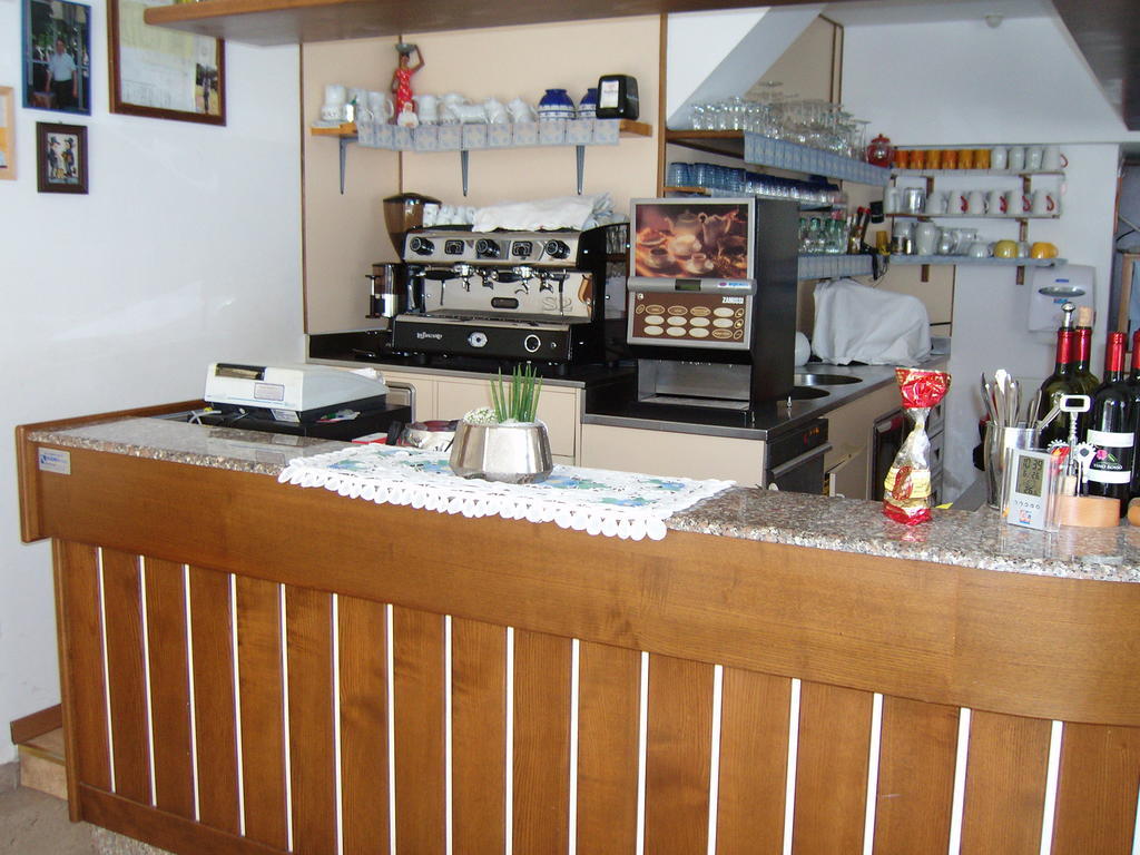 Hotel Villa Carla กราโด ภายนอก รูปภาพ